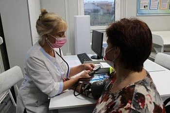 Продлить или закрыть больничный лист пациенты могут без личного присутствия в поликлинике