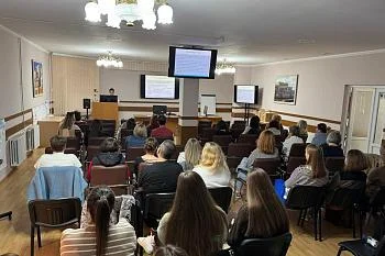 Медики Калининграда осваивают технику мотивации пациентов с зависимостью