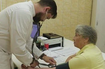 В поселке Ольховатка под Гусевом заработал новый фельдшерско-акушерский пункт В поселке Ольховатка под Гусевом заработал новый фельдшерско-акушерский пункт